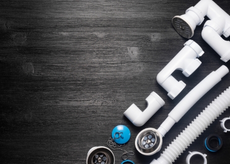 Syfon i akcesoria do montażu w komplecie