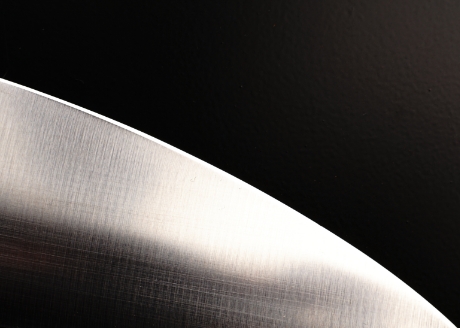 Precyzyjnie oszlifowane ostrze