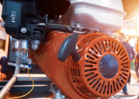 4-suwowy silnik benzynowy