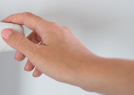 Regulowany termostat