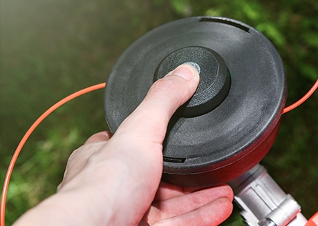 Automatyczny wysuw żyłki