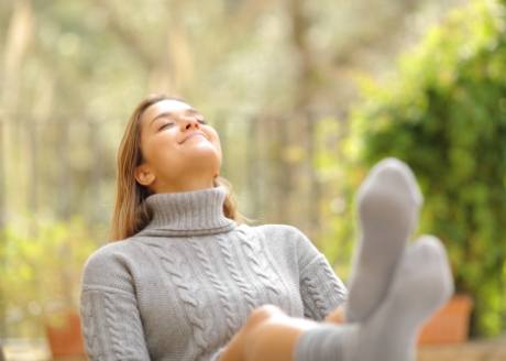 Fotel z podnóżkiem