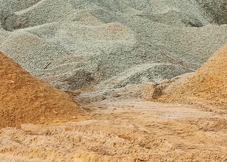 Z dodatkiem żwiru i piasku