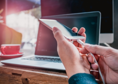 Gniazda z uziemieniem