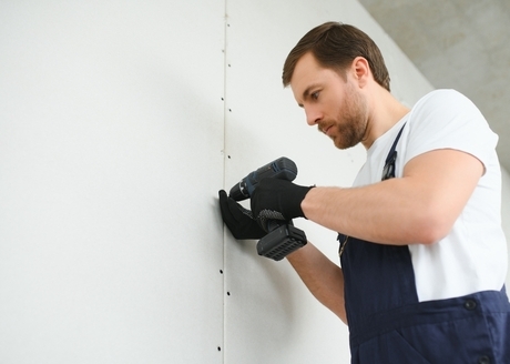 REDUKCJA PRZENIKANIA DŹWIĘKU