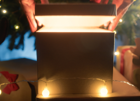 Ciepłe, białe światło
