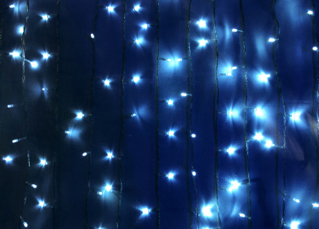 Imponujące rozmiary i równomierny blask