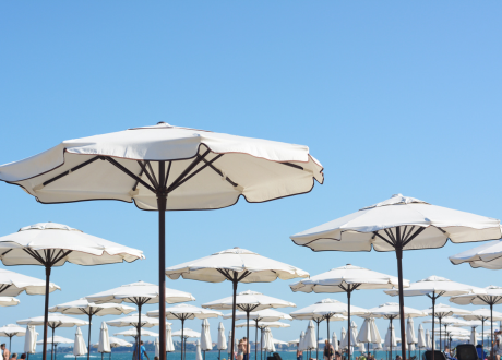 Kompaktowa i przemyślana forma 
