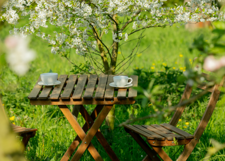 Duża powierzchnia osłony przed słońcem